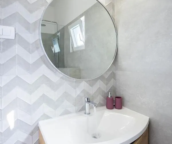 Marijo Villa Ražanj