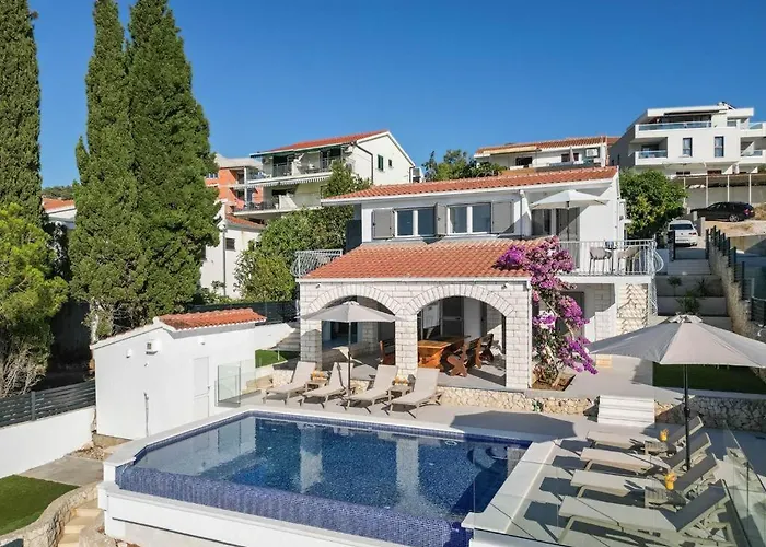 Marijo Villa Ražanj